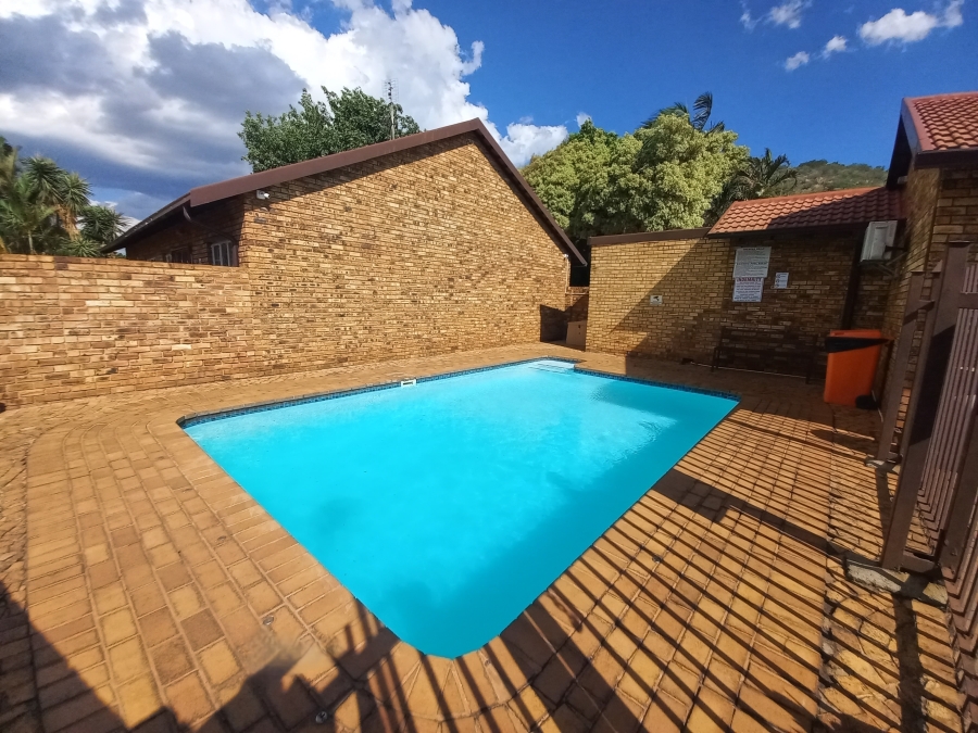 3 Bedroom Property for Sale in Safari Gardens North West